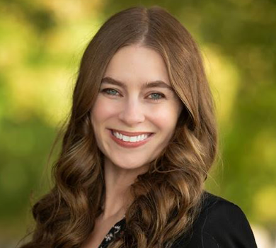 alejandra walkup headshot