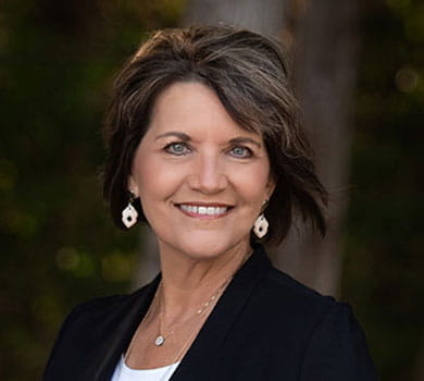 Michell Hansen Bio Image